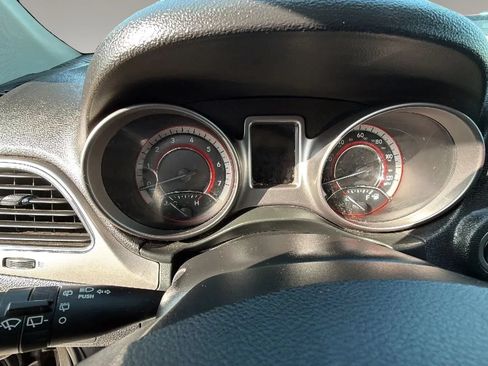 Used 2020 Dodge Journey Crossroad FWD image 15