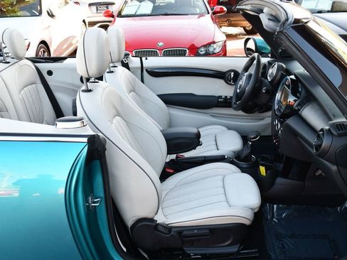 Used 2017 MINI Cooper S image 63