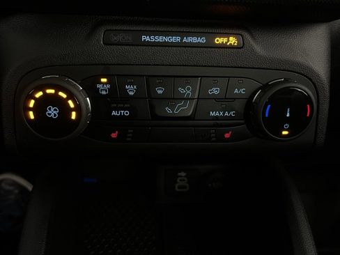 Used 2024 Ford Bronco Sport Badlands image 19