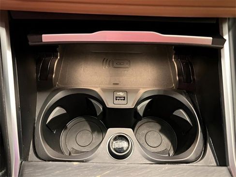 Used 2021 BMW 330i xDrive Sedan w/ Premium Package image 31