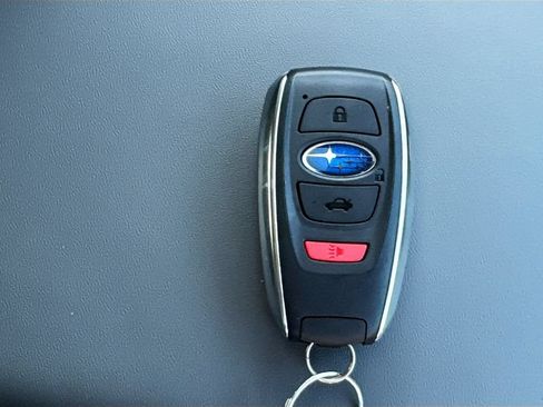 Used 2026 Subaru Crosstrek 2.5i Premium AWD/4WD image 31
