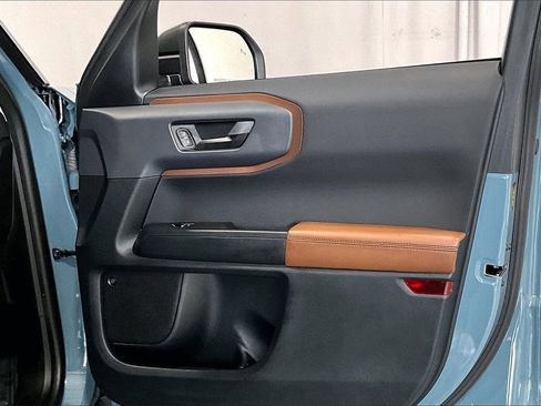 Used 2022 Ford Bronco Sport Outer Banks w/ Tech Package image 26