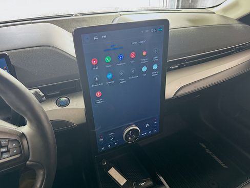 Used 2021 Ford Mustang Mach-E Select w/ Comfort/Appearance Package image 17