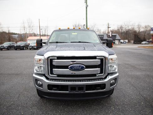 Used 2014 Ford F350 Lariat w/ Lariat Ultimate Package image 9