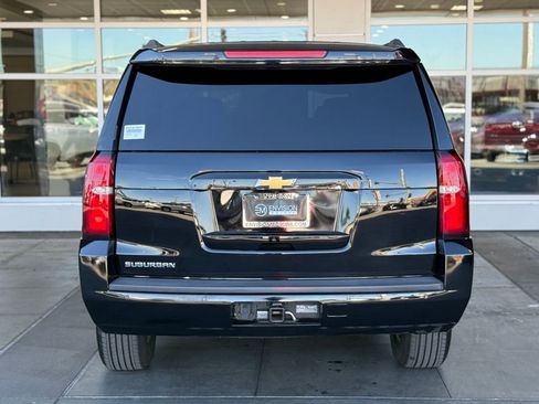 Used 2019 Chevrolet Suburban LT image 11