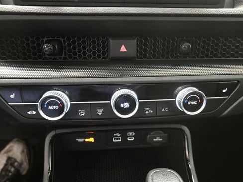 Used 2024 Honda CR-V EX image 9