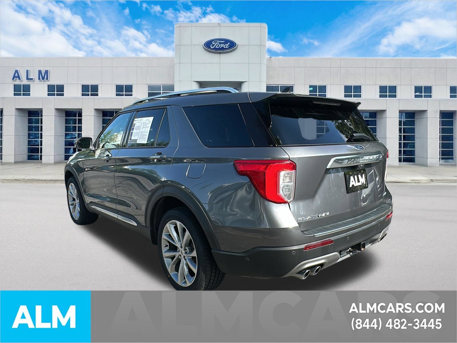 Used 2021 Ford Explorer Platinum w/ Equipment Group 601A AWD/4WD image 8
