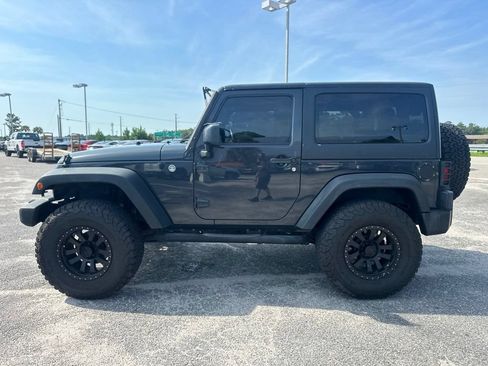 Used 2016 Jeep Wrangler Sport w/ Quick Order Package 24S AWD/4WD image 6