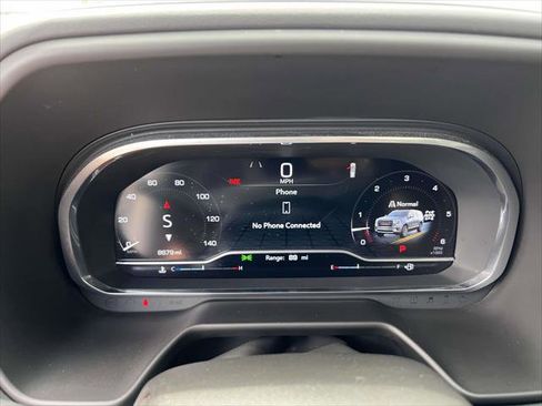 Used 2023 GMC Yukon SLT AWD/4WD image 29