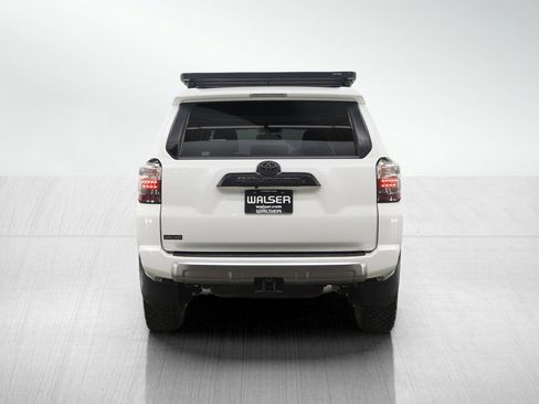 Used 2019 Toyota 4Runner TRD Off-Road Premium image 4