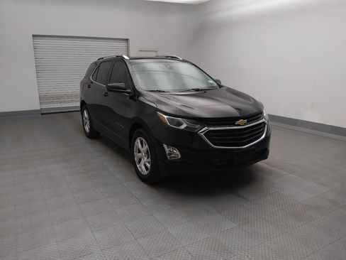 Used 2020 Chevrolet Equinox LT FWD image 13