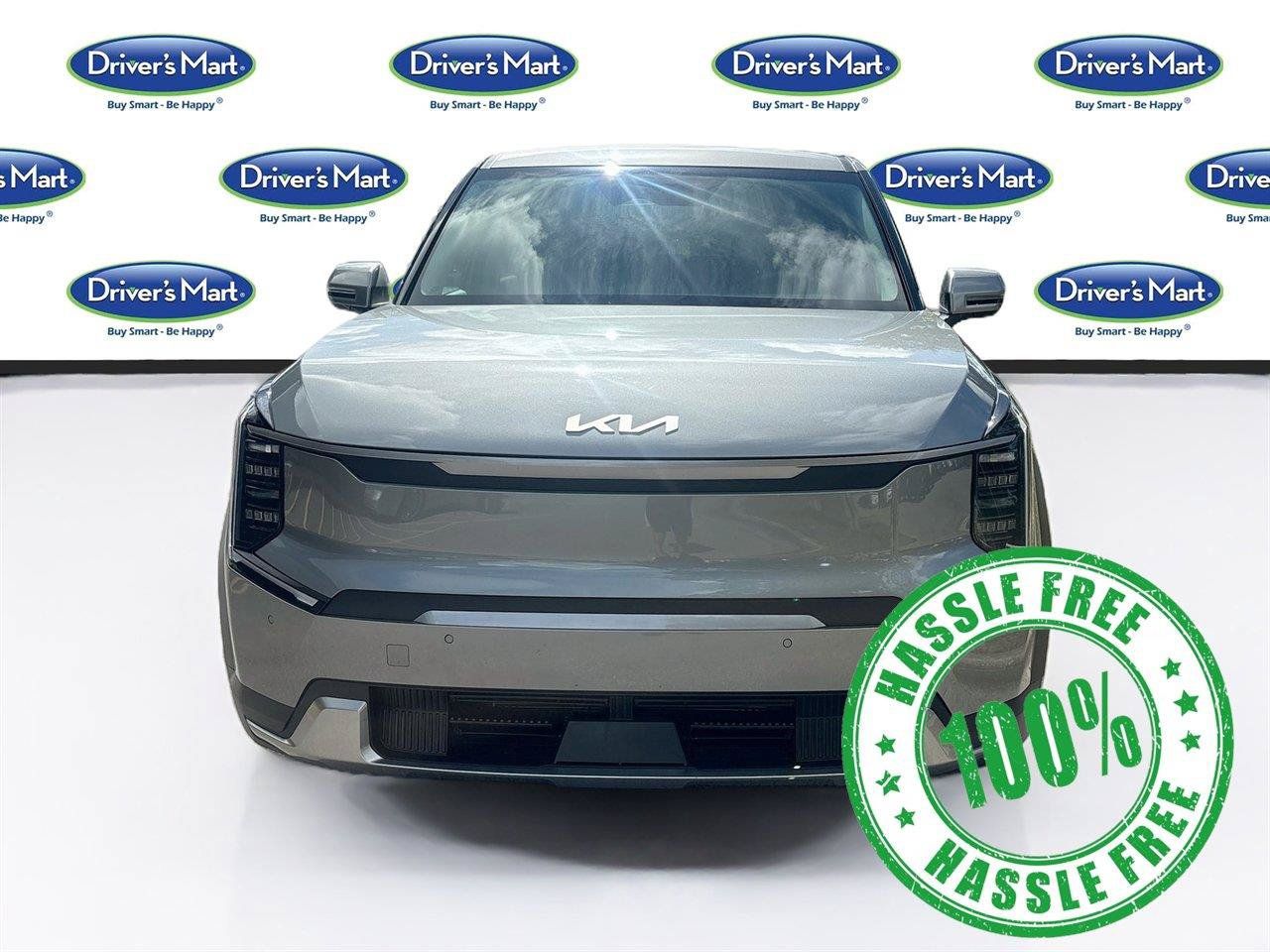 Used 2024 Kia EV9 Light Long Range RWD image 2