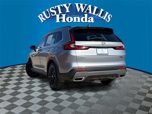 Used 2024 Honda CR-V Sport image 3