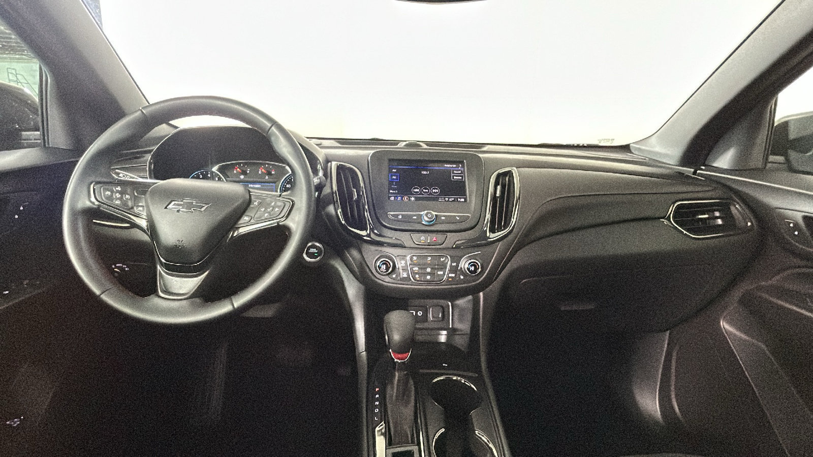 Used 2024 Chevrolet Equinox RS AWD/4WD image 31