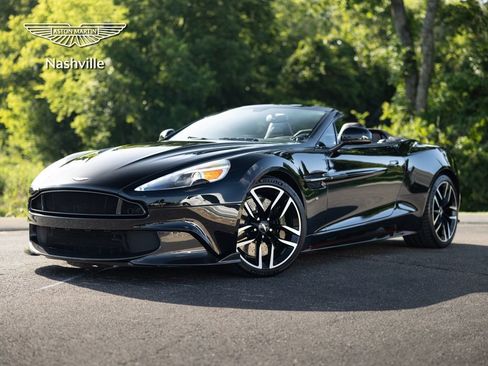 Used 2018 Aston Martin Vanquish S RWD image 1