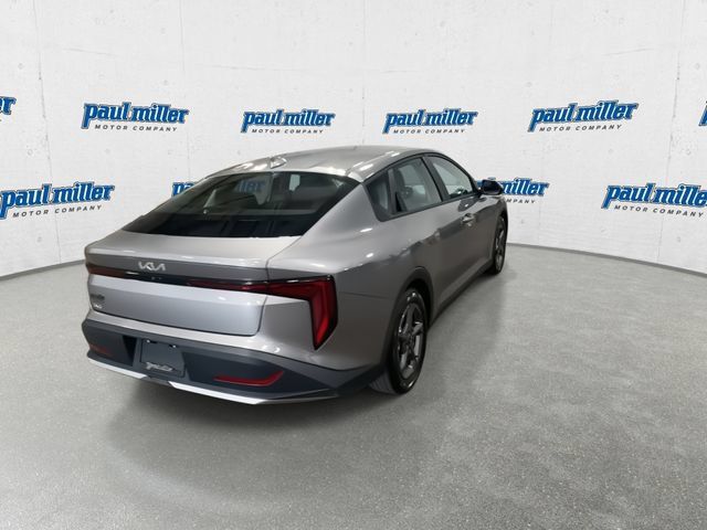 Used 2025 Kia K4 FWD image 10