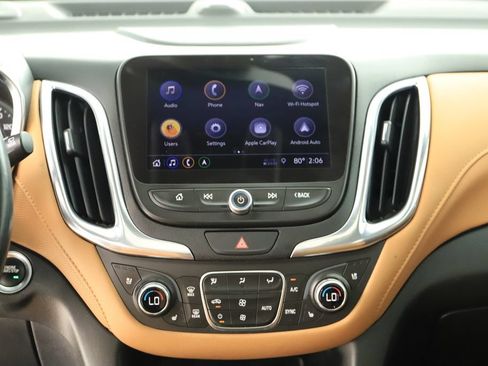 Used 2020 Chevrolet Equinox Premier FWD image 18