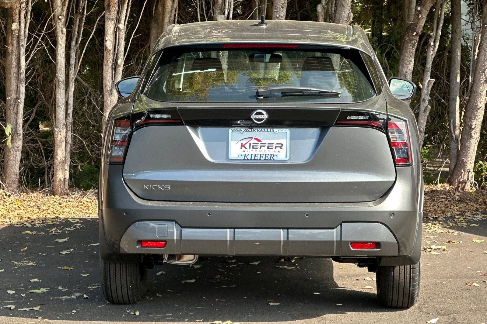 Used 2026 Nissan Kicks S FWD image 5