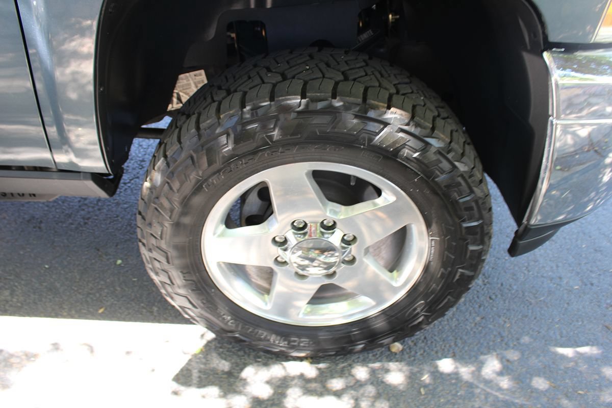 Used 2013 Chevrolet Silverado 2500 LTZ w/ LTZ Plus Package AWD/4WD image 53