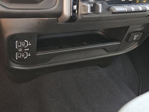 New 2026 RAM 3500 Tradesman AWD/4WD image 19