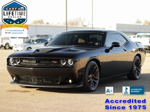 Used 2020 Dodge Challenger R/T Scat Pack image 3