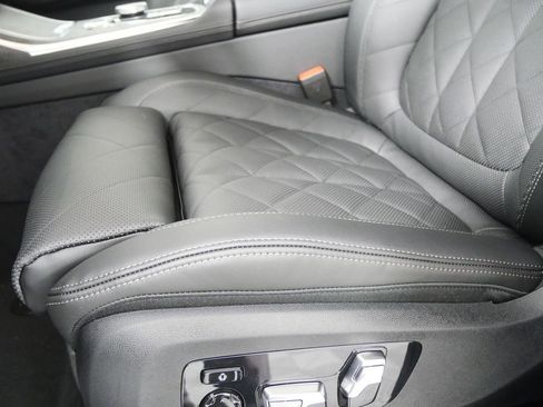 New 2026 BMW X7 xDrive40i image 9