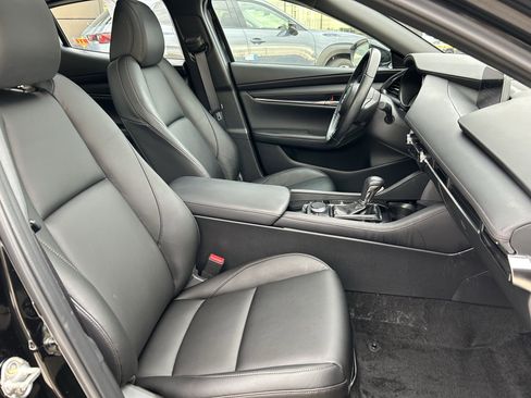 Used 2024 MAZDA MAZDA3 s image 27