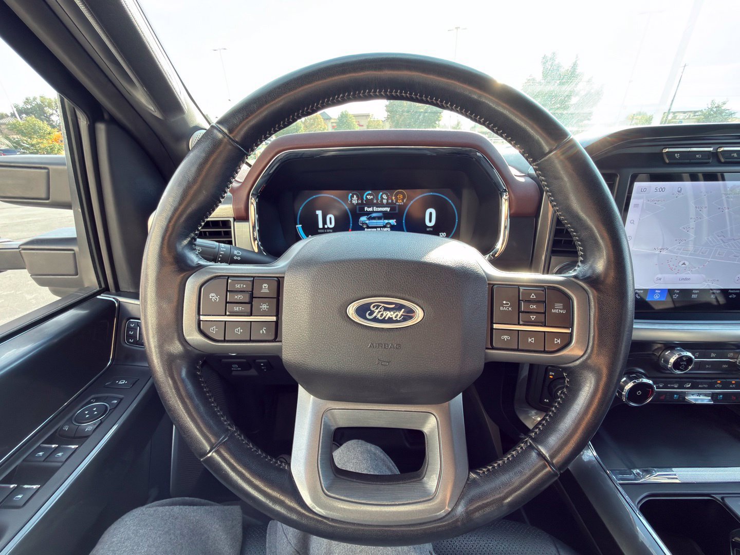 Used 2022 Ford F150 Lariat w/ Equipment Group 502A High AWD/4WD image 15