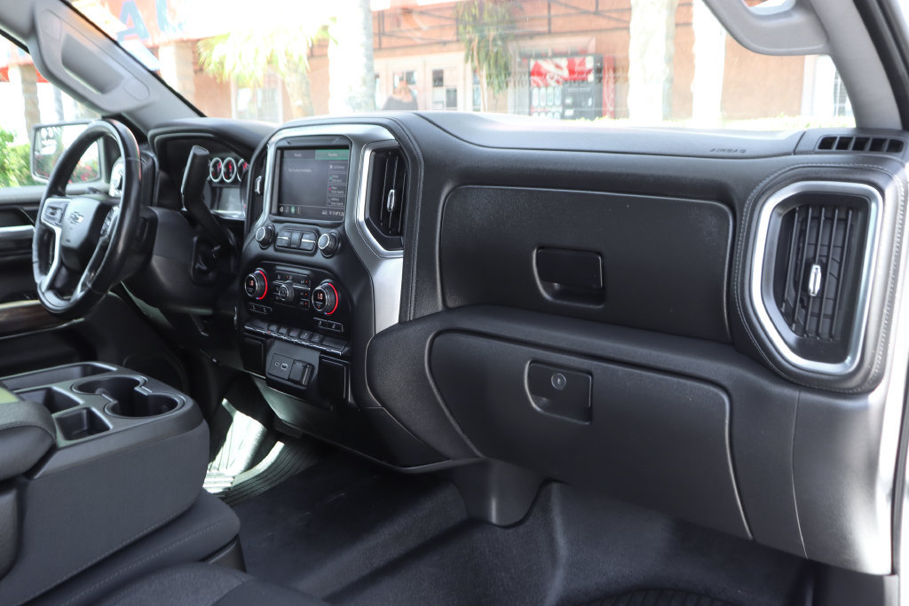 Used 2021 Chevrolet Silverado 1500 RST AWD/4WD image 35