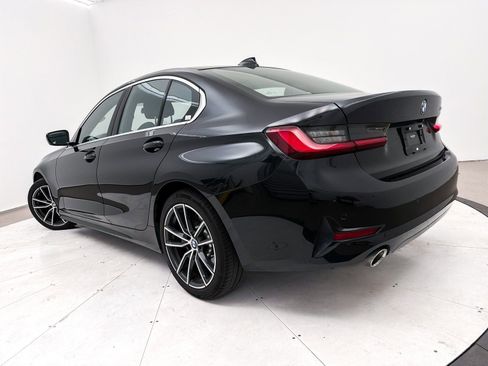 Used 2019 BMW 330i Sedan w/ Convenience Package image 9