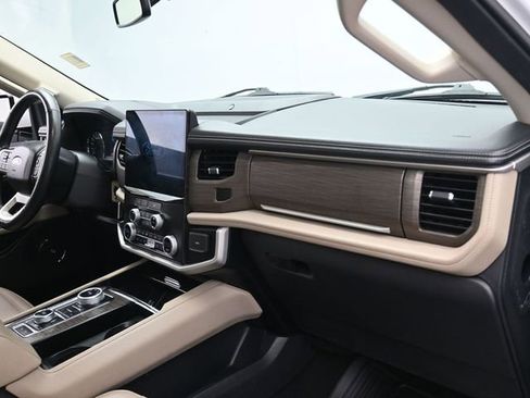 Certified 2024 Ford Expedition Max Limited image 30