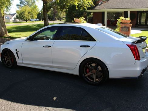 Used 2019 Cadillac CTS V w/ Carbon Fiber Package image 57