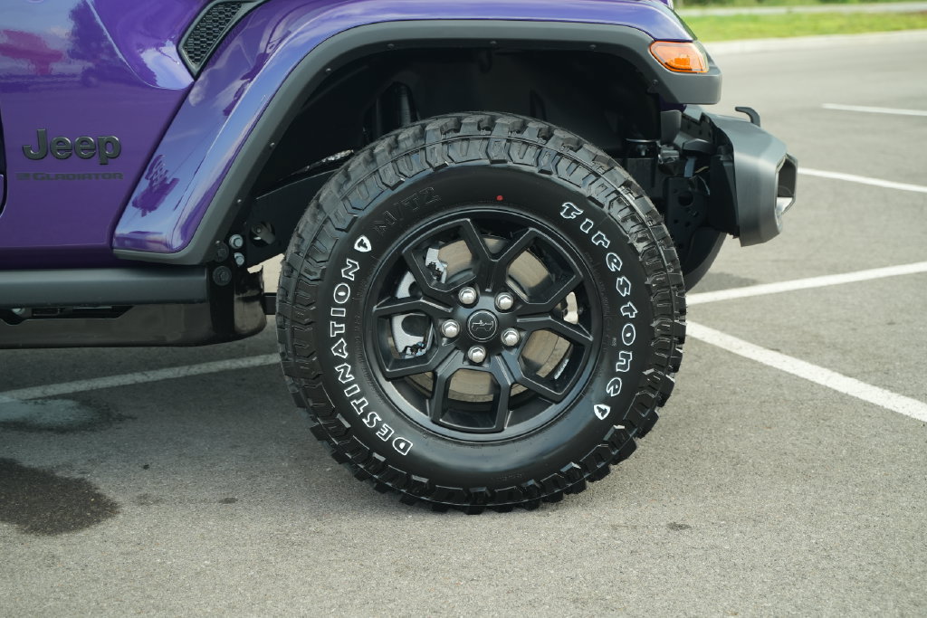 New 2026 Jeep Gladiator Sport AWD/4WD image 47
