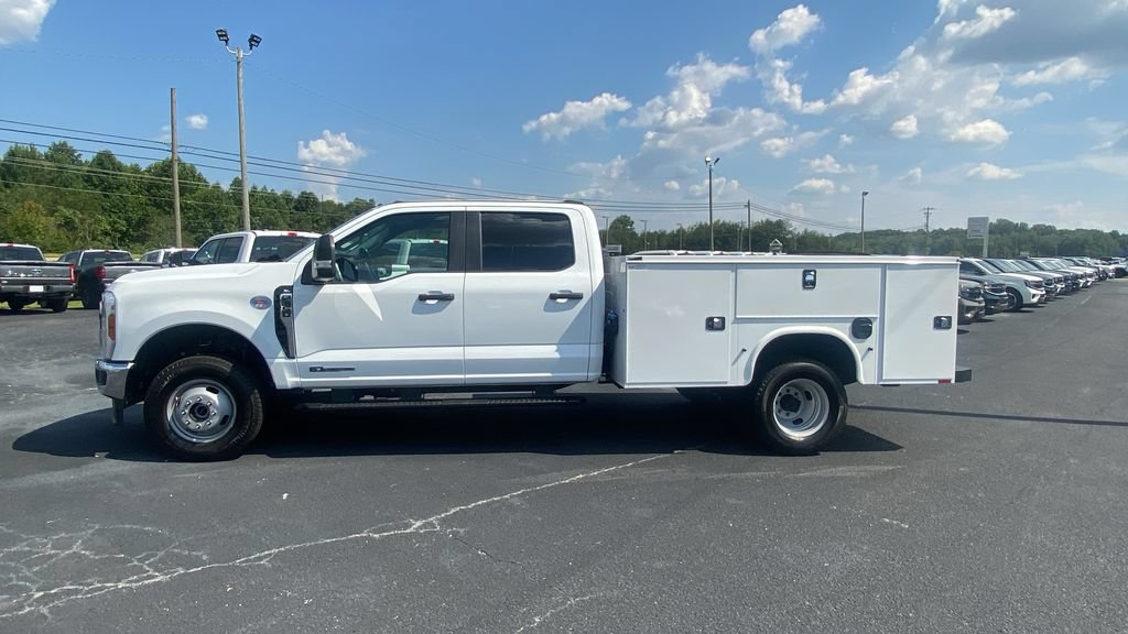 New 2026 Ford F350 XL w/ XL Chrome Package AWD/4WD image 8