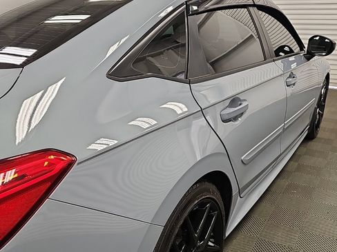 Used 2023 Honda Civic Sport image 10