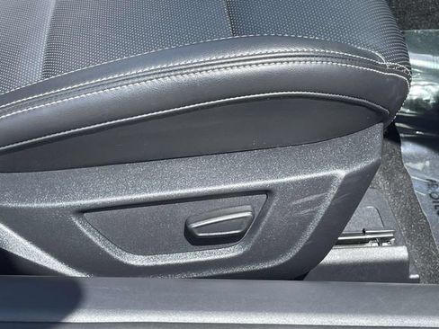 Used 2025 Ford Mustang Premium RWD image 26