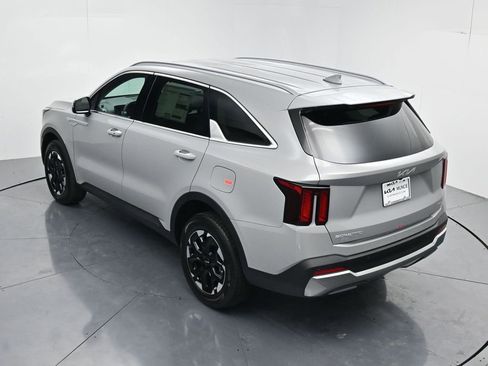 Certified 2026 Kia Sorento S AWD/4WD image 47