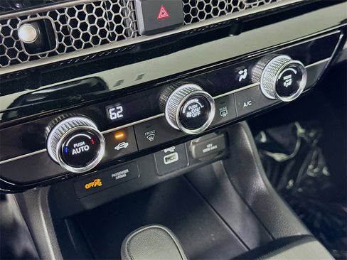 Used 2024 Honda Civic Sport image 26