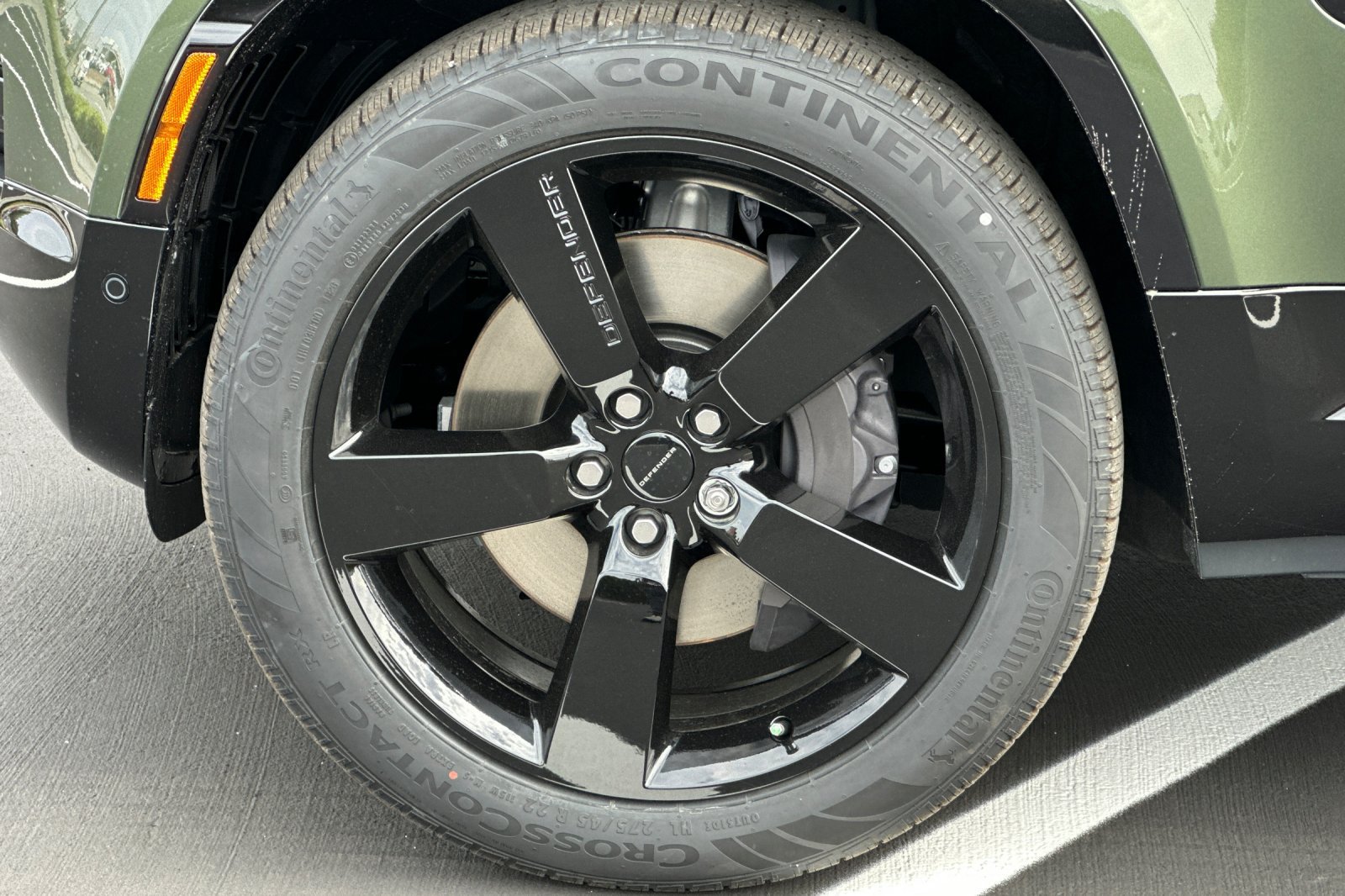 New 2026 Land Rover Defender 110 X-Dynamic SE AWD/4WD image 26