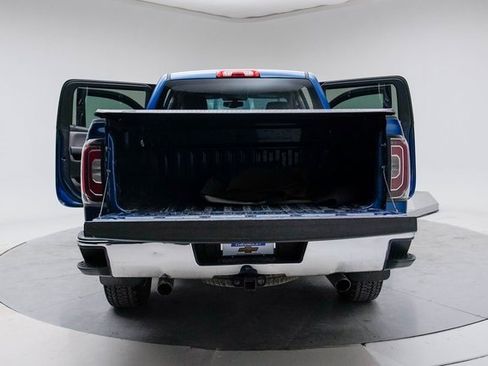 Used 2017 GMC Sierra 1500 SLT w/ Suspension Package, Off-Road image 20