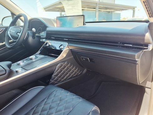 Certified 2023 Genesis GV80 3.5T image 10