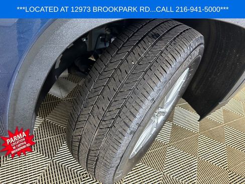 Certified 2023 Chevrolet Traverse LT image 26