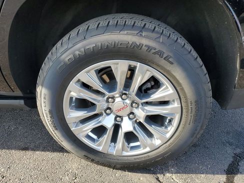 Used 2023 GMC Yukon Denali image 37