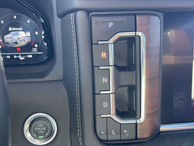 Certified 2024 GMC Yukon XL Denali Ultimate AWD/4WD image 22