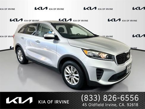 Used 2019 Kia Sorento FWD image 1