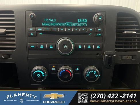 Used 2009 Chevrolet Silverado 3500 W/T w/ Snow Plow Prep Package image 23