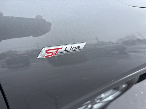 Used 2023 Ford Escape ST-Line w/ Tech Pack #1 image 5