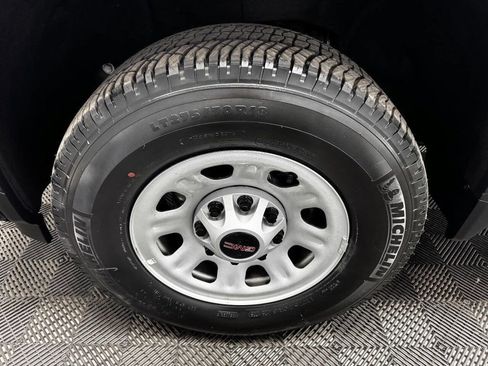 Used 2024 GMC Sierra 2500 Pro image 21