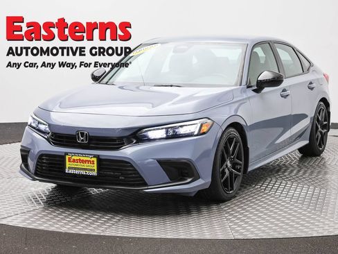 Used 2024 Honda Civic Sport image 1
