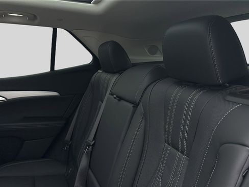 New 2026 Buick Envision Avenir image 18